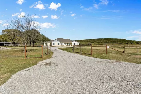 5589 Finis Rd, Graham, TX 76450