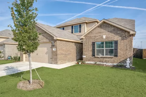928 First St, Sanger, TX 76266
