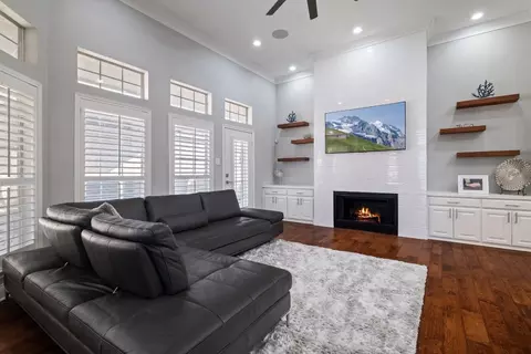 6108 Park Meadow Ln, Plano, TX 75093