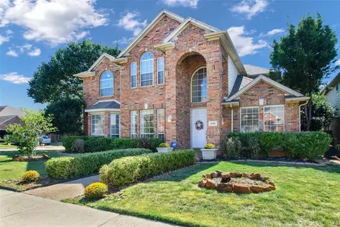 1916 Parktree Dr, Arlington, TX 76001