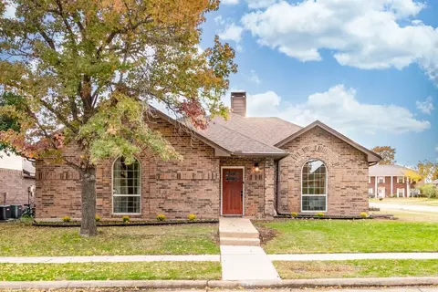 5237 Turtle Cove Rd, Garland, TX 75044