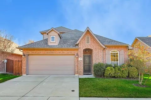 3712 Redwood Creek Ln, Fort Worth, TX 76137