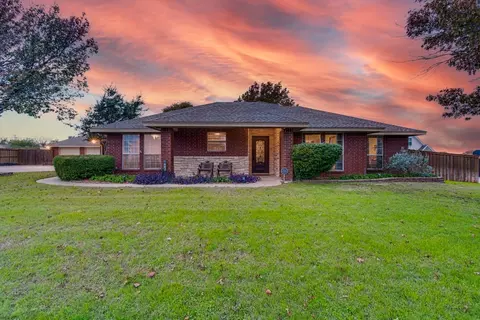 3641 Sudith Ln, Midlothian, TX 76065
