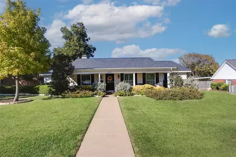4416 Ranch View Rd, Fort Worth, TX 76109