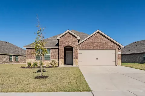 382 Unbridled Rd, Waxahachie, TX 75165