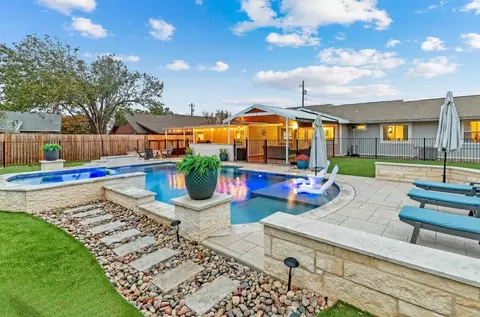 129 Spanish Oak Cir, Georgetown, TX 78628