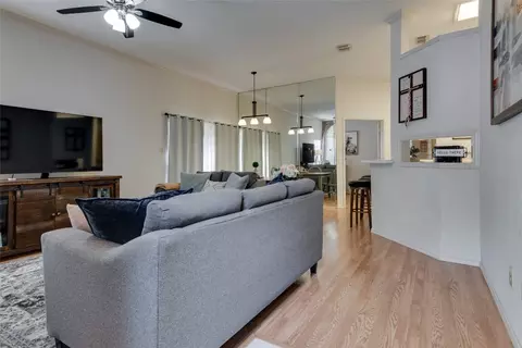 347 Arbor Ct, Euless, TX 76039 photo 5