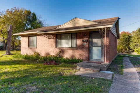 735 Powell Rd, Mesquite, TX 75149