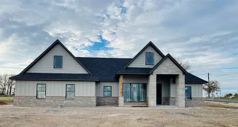 1009 Uplift Dr, Weatherford, TX 76087