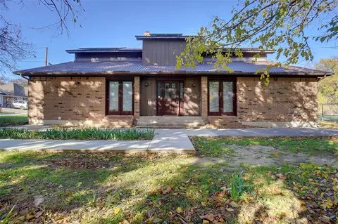 307 S Trenchard St, Decatur, TX 76234
