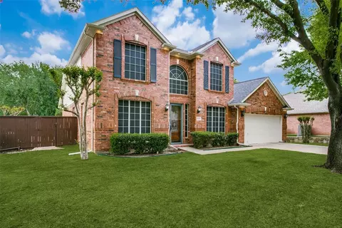 1330 Clear Creek Dr, Lewisville, TX 75067