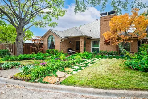 4041 Morman Ln, Addison, TX 75001