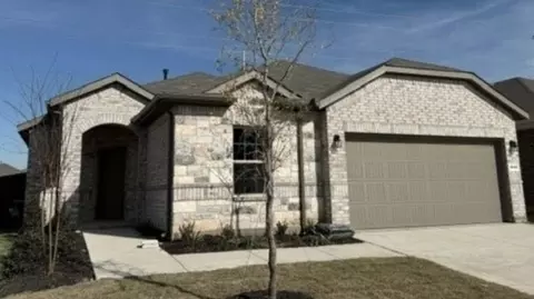 1049 Southwark Dr, Northlake, TX 76247