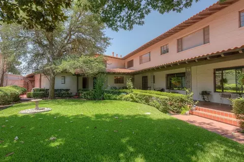 6215 Greenway Rd #10, Fort Worth, TX 76116