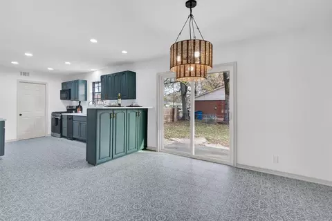 2 Circle Dr, Denison, TX 75021 photo 7