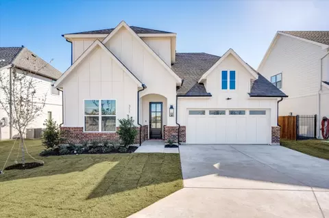 311 Highland Ct, Aledo, TX 76008