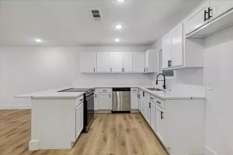 1817 Cunningham St, Irving, TX 75062 photo 11