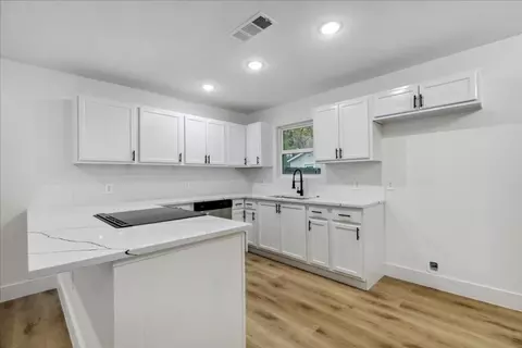 1817 Cunningham St, Irving, TX 75062 photo 7