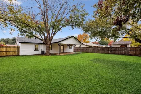 1817 Cunningham St, Irving, TX 75062 photo 27