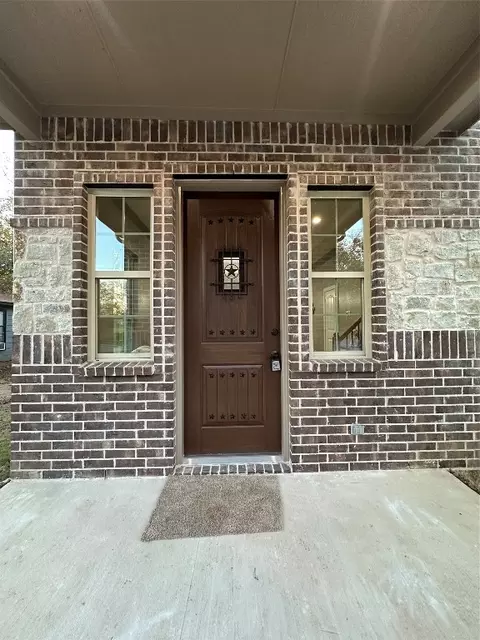 408 Bethlehem St, Terrell, TX 75160 photo 2