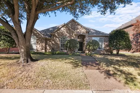 1512 Santa Fe Trl, Carrollton, TX 75007