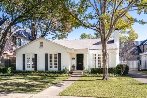 8106 Chadbourne Rd, Dallas, TX 75209