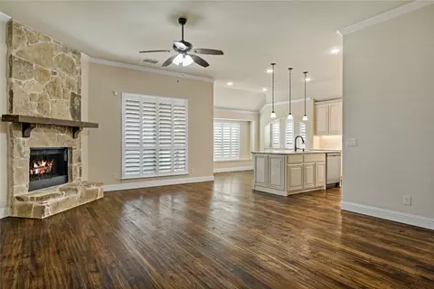 920 Honey Locust Dr, Rockwall, TX 75087