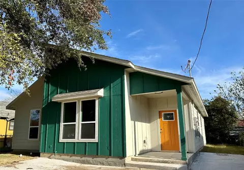 2734 Gay St, Dallas, TX 75210