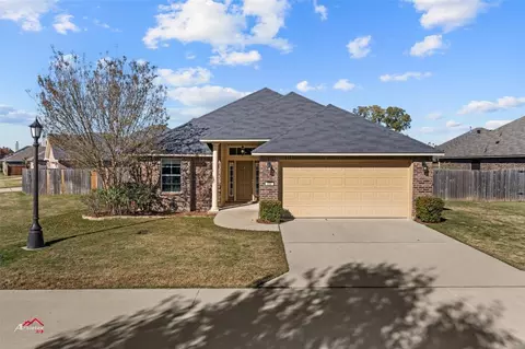 232 Riverbrooke Dr, Shreveport, LA 71115