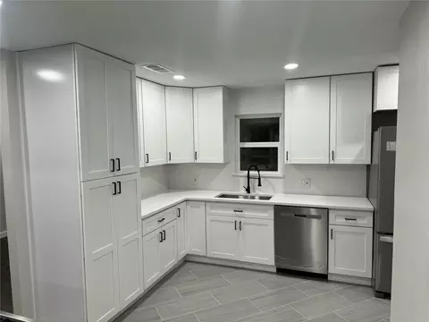 111 Davidson Dr, Terrell, TX 75160 photo 5