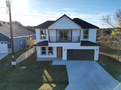 5907 Barkridge Dr, Granbury, TX 76048