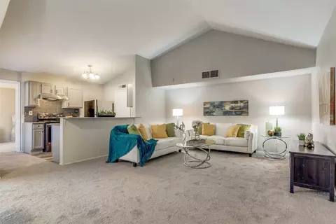 9509 Gonzales Dr, Dallas, TX 75227