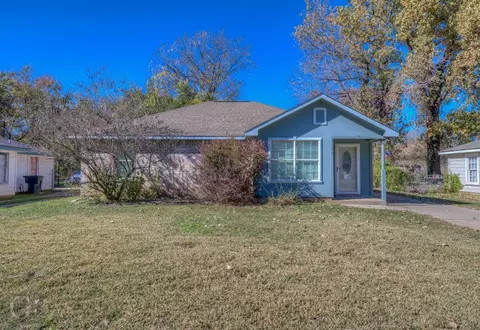 1153 Schex Dr, Bossier City, LA 71112