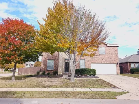 2825 Elm Fork Dr, Lewisville, TX 75056