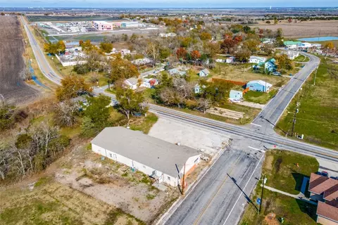 603 Main St, Nevada, TX 75173
