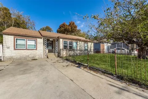 2619 Gus Thomasson Rd, Dallas, TX 75228