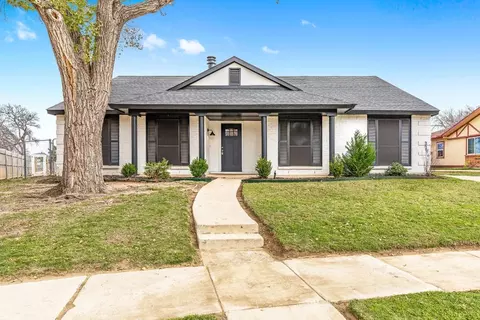 4020 Abbey Ln, Flower Mound, TX 75028