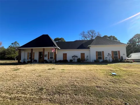 1019 Shady Oaks Dr, Keatchie, LA 71046