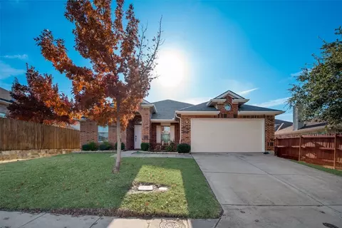 6330 Pool View Dr, Dallas, TX 75249