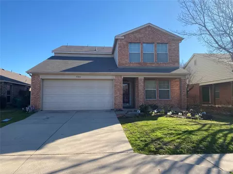 9108 Tumbleweed Dr, Cross Roads, TX 76227
