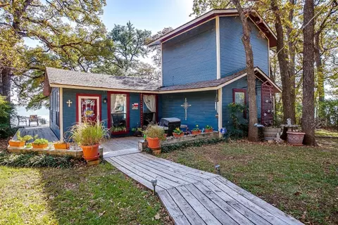 7113 Plover Cir, Fort Worth, TX 76135