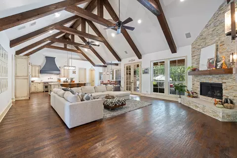 2211 Creek Canyon Ln, Mckinney, TX 75071