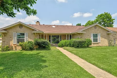 1807 Wonderlight Ln, Dallas, TX 75228
