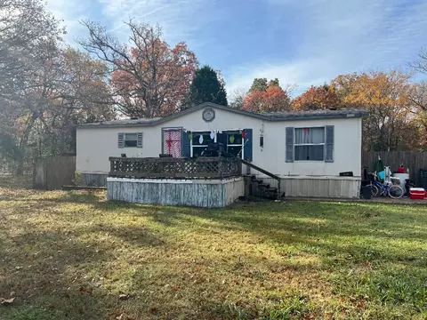 14261 W Travis Ln, Log Cabin, TX 75148