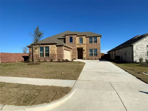 346 Creighton Ave, Red Oak, TX 75154