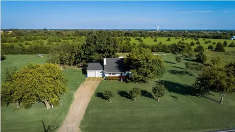 4909 Fm 815, Leonard, TX 75452