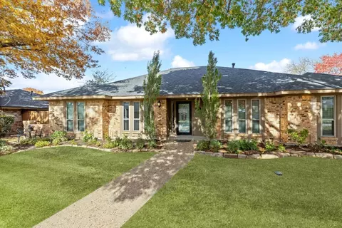 3201 Canterbury Dr, Plano, TX 75075