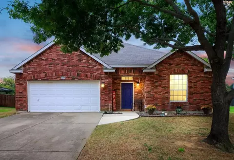 1148 Whispering Trail Cir, Lewisville, TX 75067