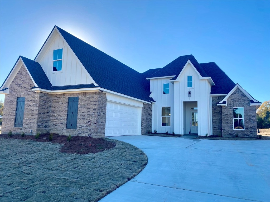 228 Woodcrest Dr Unit 3