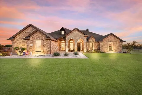 148 Cardiff Ln, Waxahachie, TX 75167